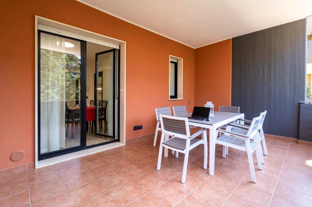Boscoincitta Apt With Garage And Whirlpool Tub Bari Exterior photo